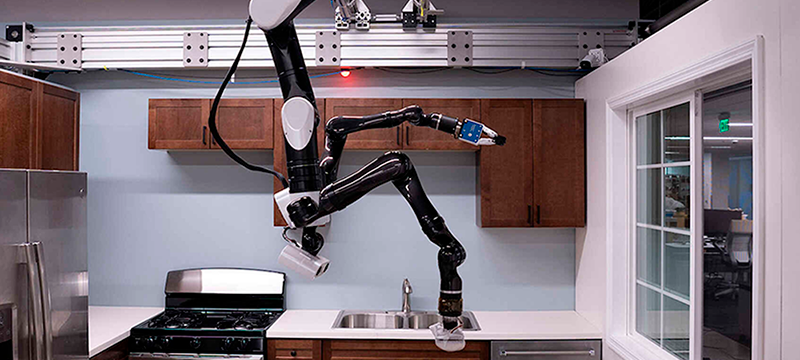 El robot que se cuelga del techo para ayudarte en las tareas del hogar